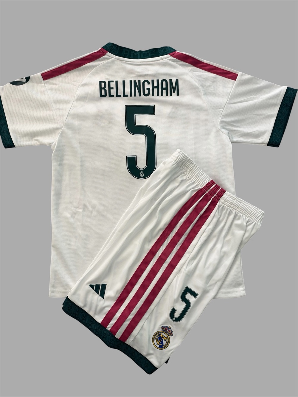 Real Madrid Jersey and Shorts Set #5 Bellingham Size 26 (8-9 years old) NWT